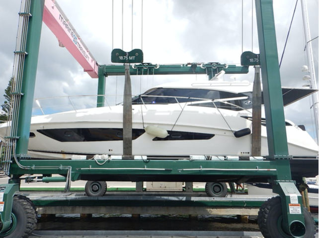 Sea Ray 470 private yacht finance