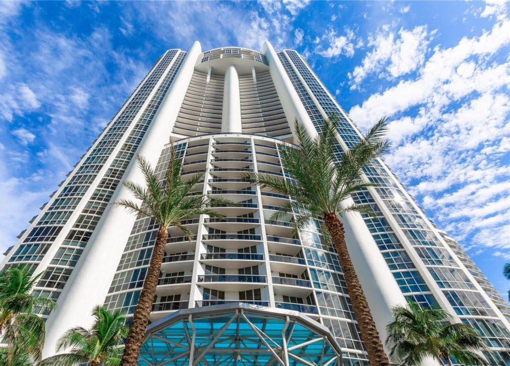 Sunny Isles private loan