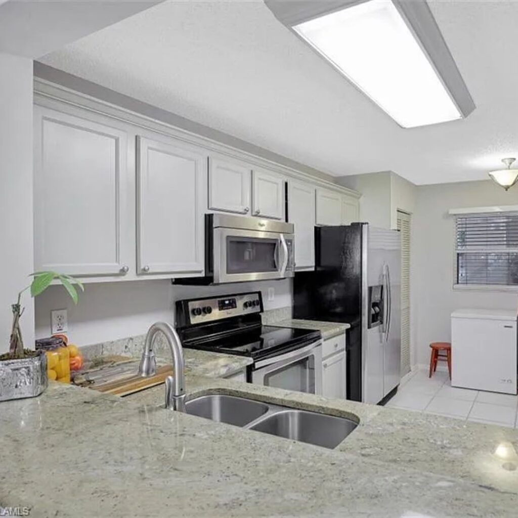 Michael Internoscia
NMLS#860339
Naples
